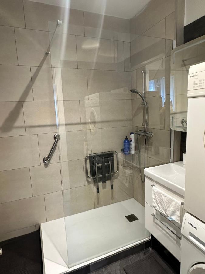 Appartement Neuf A Boulogne A 3 Mins A Pieds Du Metro Luaran gambar